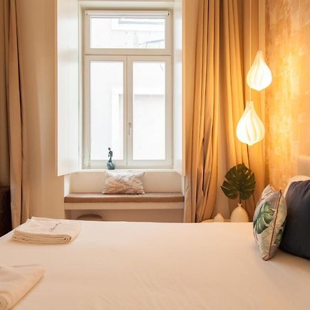 Flh Chiado Nature Apartment Lisboa Extérieur photo
